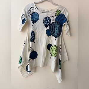 Anthropologie Field and Flower Hot Air Balloon Top, Shark Bite, Soft, size S